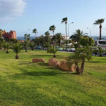 Verily Del Duque * Costa Adeje (Tenerife)